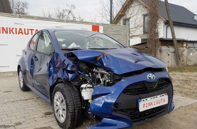 Toyota Yaris cena 36900 przebieg: 6052, rok produkcji 2023 z Gościno małe 497